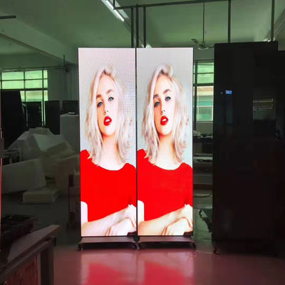 CE 640*1920 Smart LED Poster Display P4 Nội thất 1920hz 2.604mm